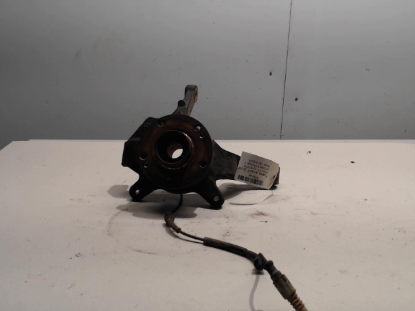 Fusee avant droit RENAULT LAGUNA 2 PHASE 1 Diesel - 1