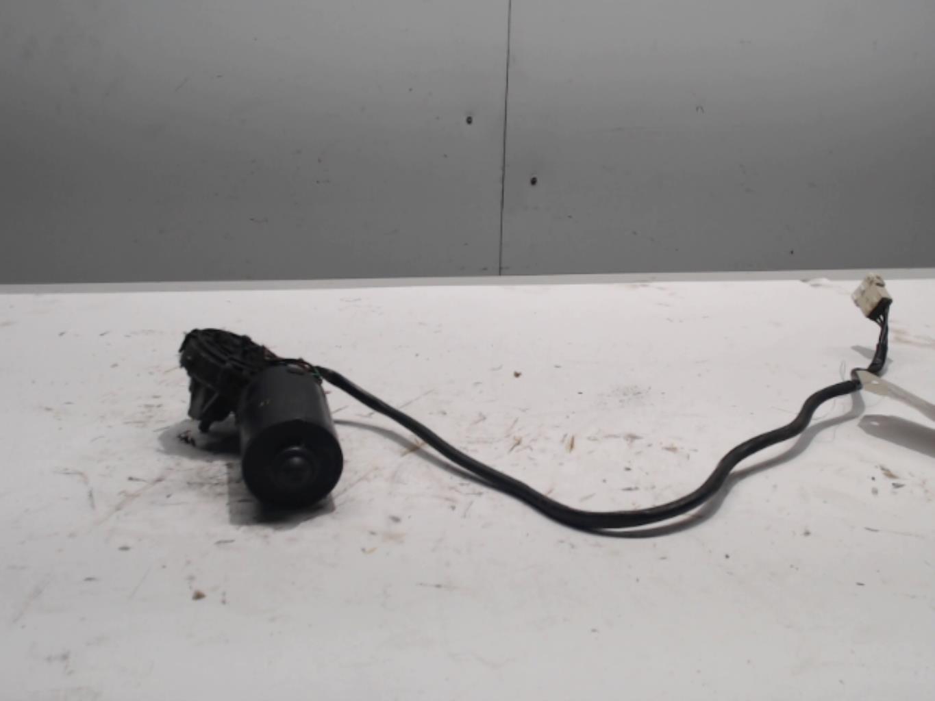 Moteur essuie glace avant -...