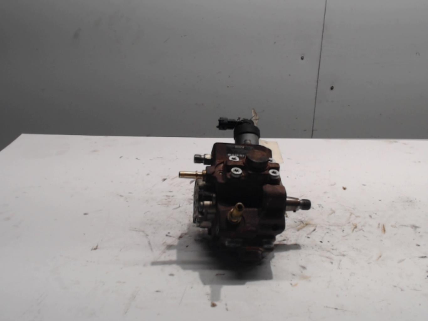 Pompe à injection - PEUGEOT 