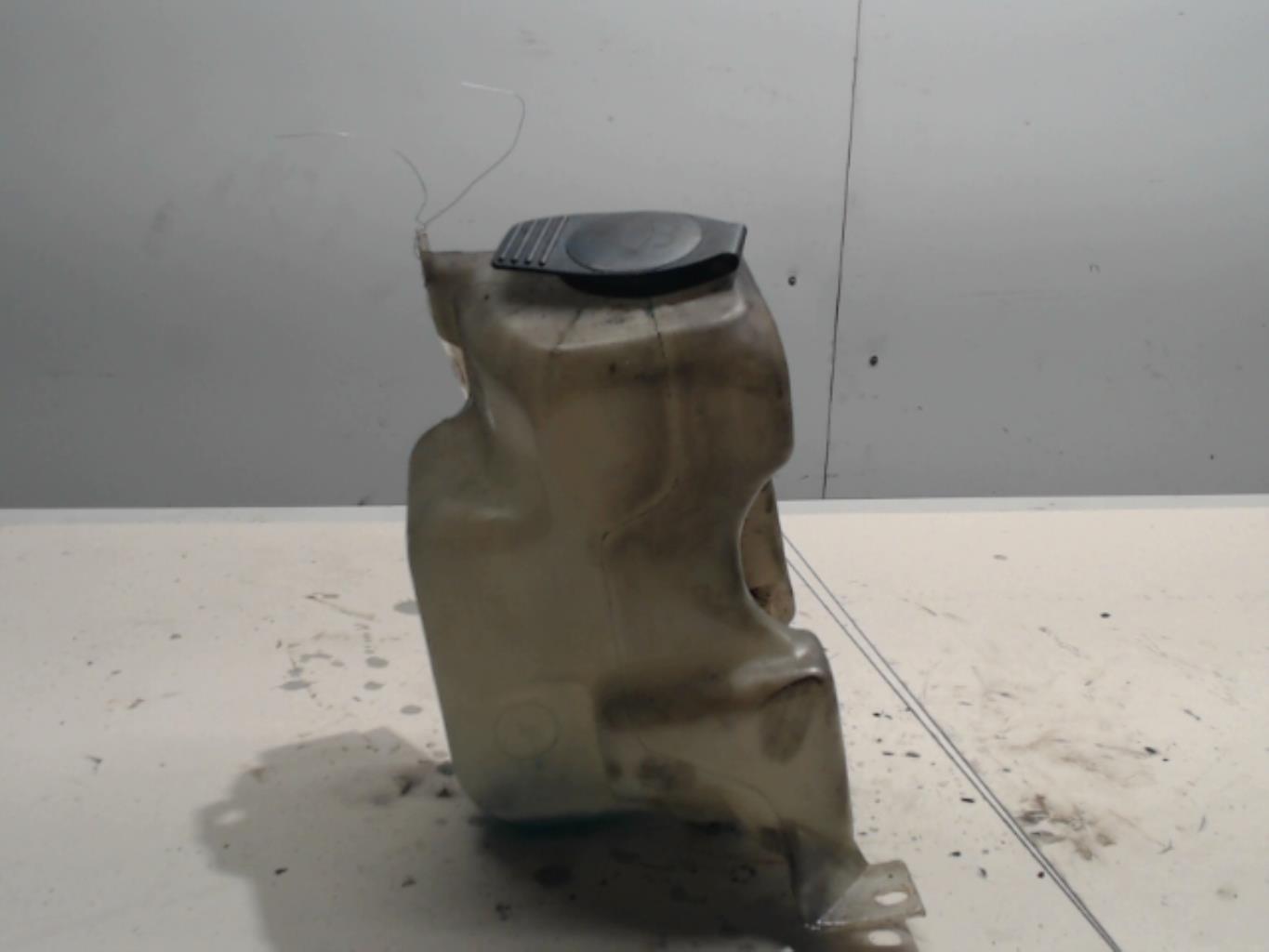 Vase de lave glace VOLKSWAGEN GOLF 4 Diesel - 1