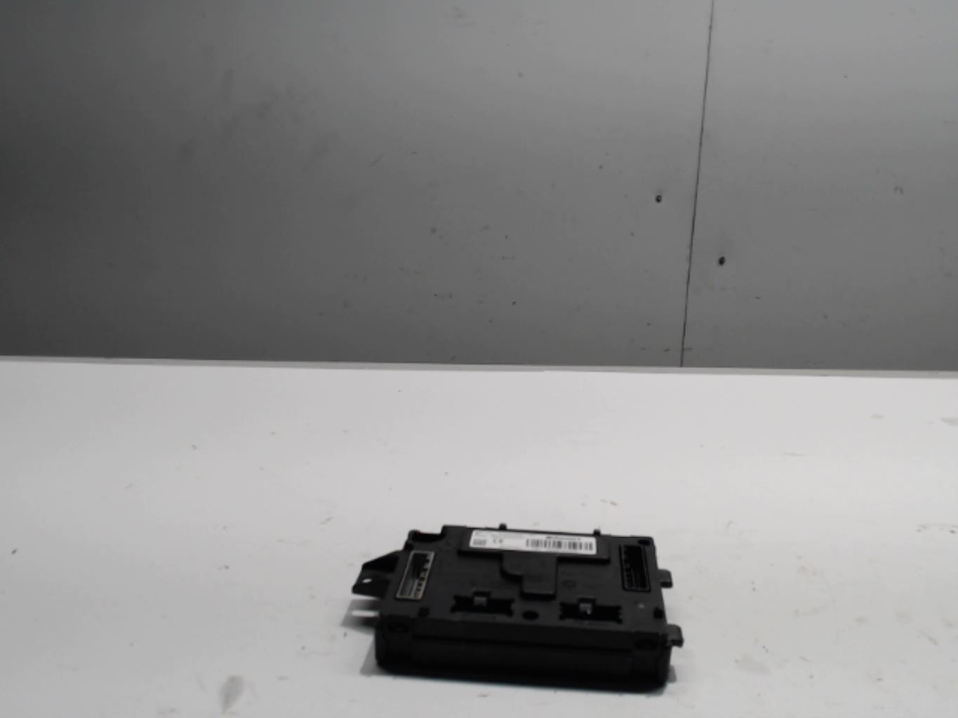 Boitier servitude moteur (BSM) RENAULT CLIO 4 PHASE 2 Essence - 1