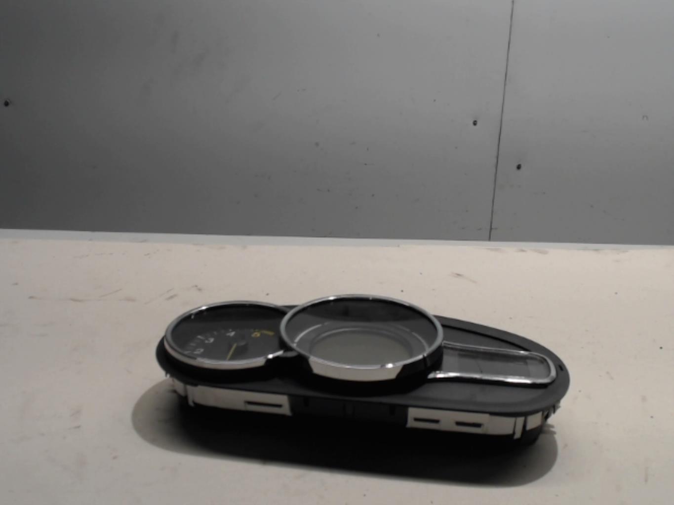 Compteur RENAULT MEGANE 3 PHASE 1 Diesel - 1