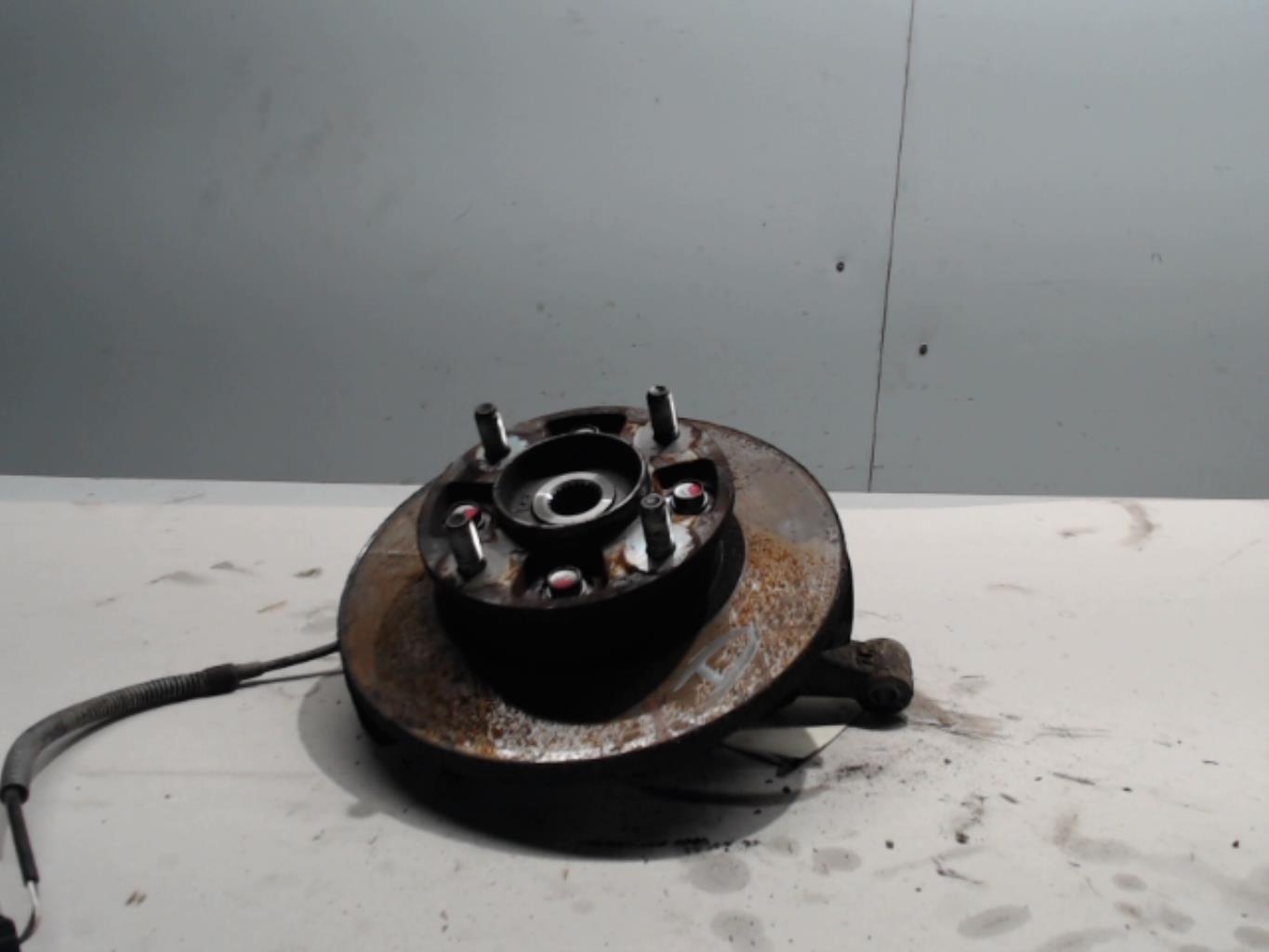 Fusee avant droit CHEVROLET MATIZ 2 Essence - 1