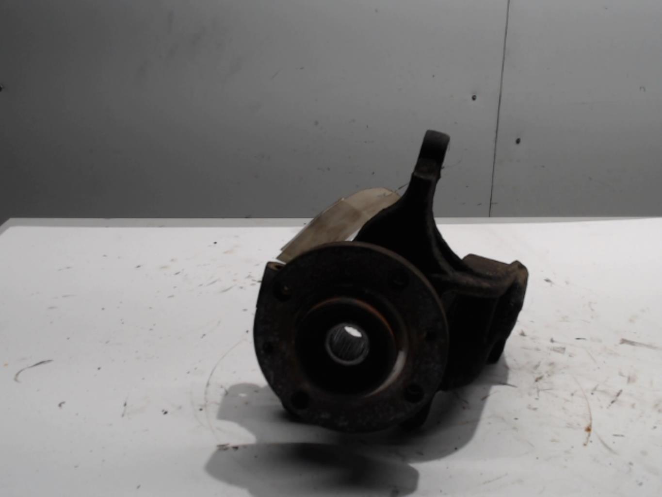 Fusee avant droit PEUGEOT 1007 Diesel - 1
