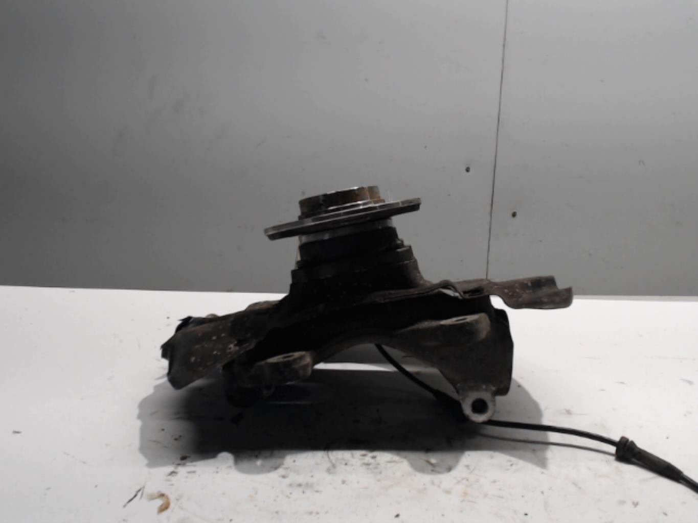 Fusee avant gauche - BMW...