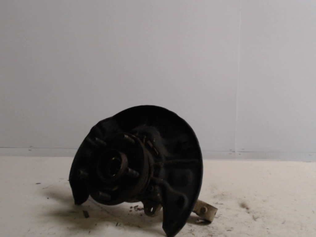 Fusee avant droit TOYOTA COROLLA VERSO 2 PHASE 1 Diesel - 1