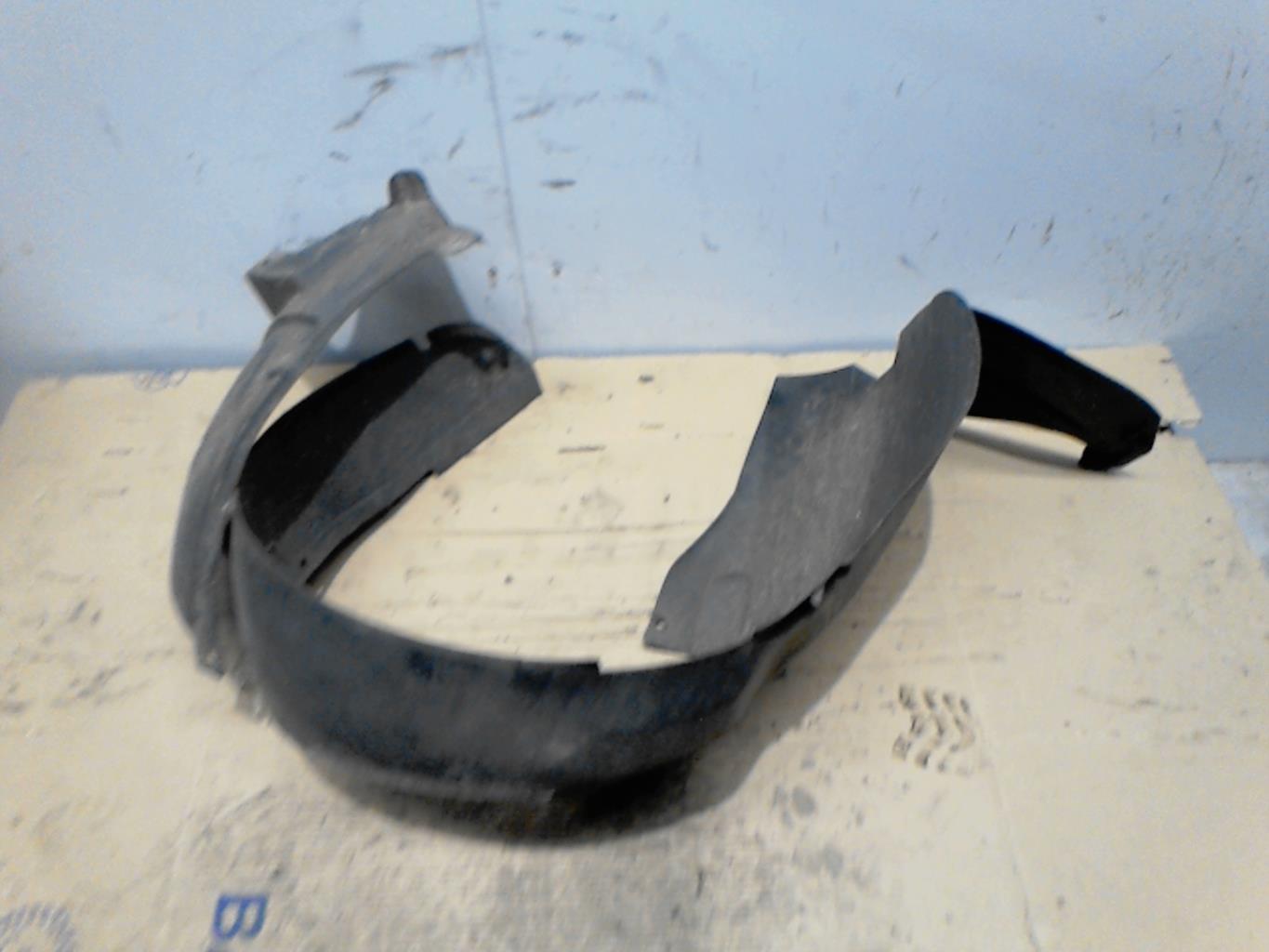 Pare boue avant gauche CITROEN C8 Diesel - 1