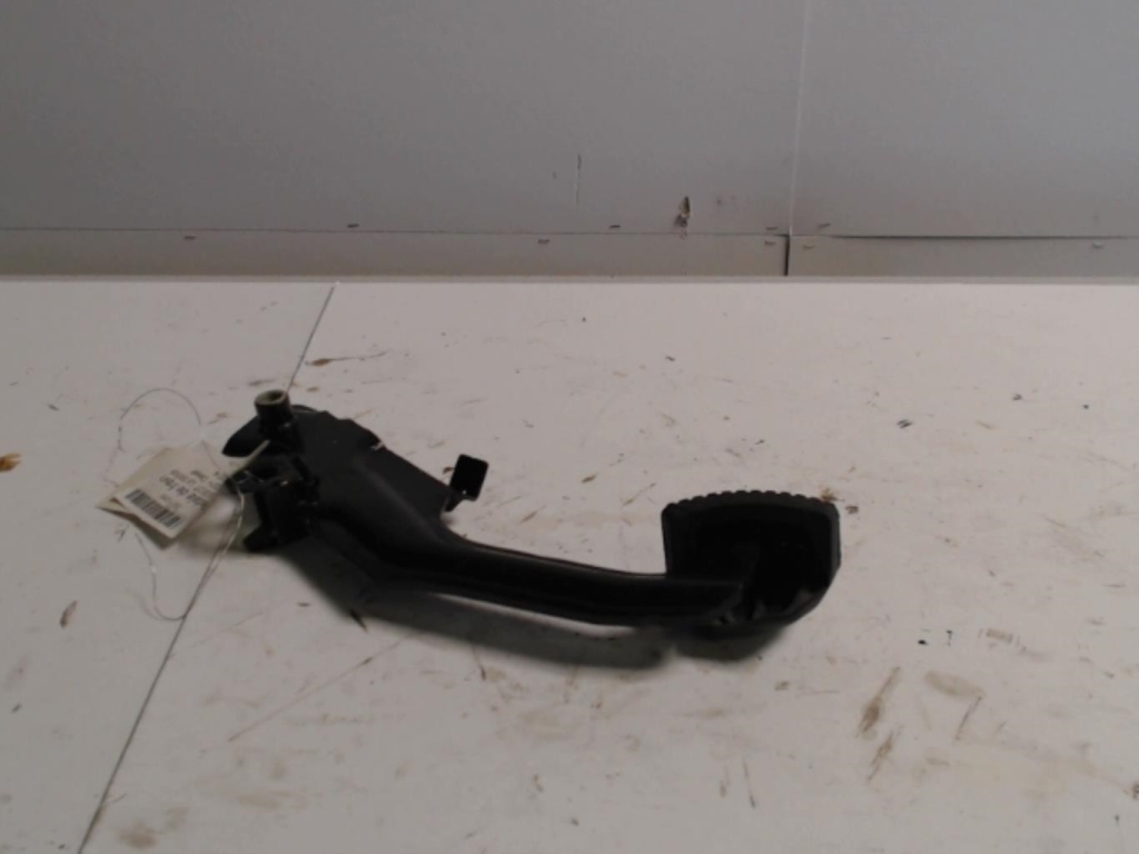 Pedale de frein PEUGEOT 207 Diesel - 1