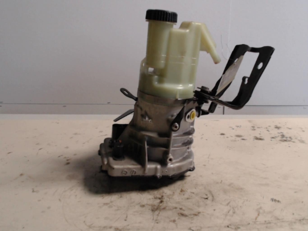 Pompe de direction OPEL MOVANO B  - 1