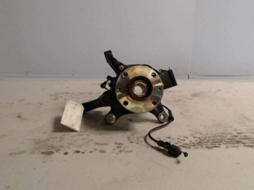 Fusee avant gauche RENAULT CAPTUR 1 PHASE 2 Essence - 1
