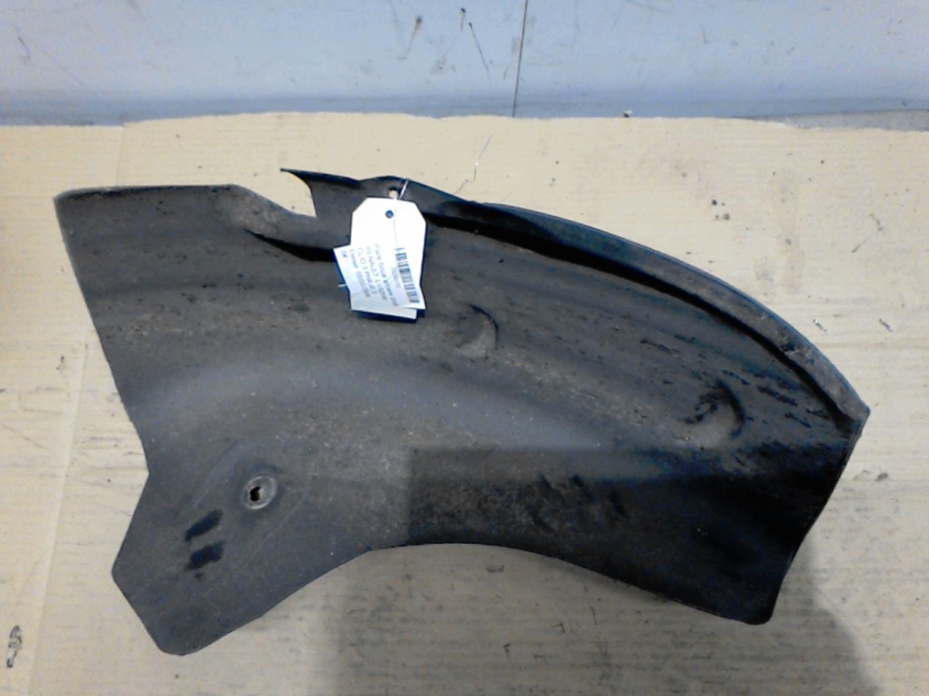 Pare boue arriere droit RENAULT CLIO 2 PHASE 2 Diesel - 1