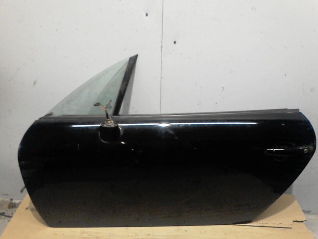 Porte avant gauche AUDI TT 1 COUPE Essence - 1