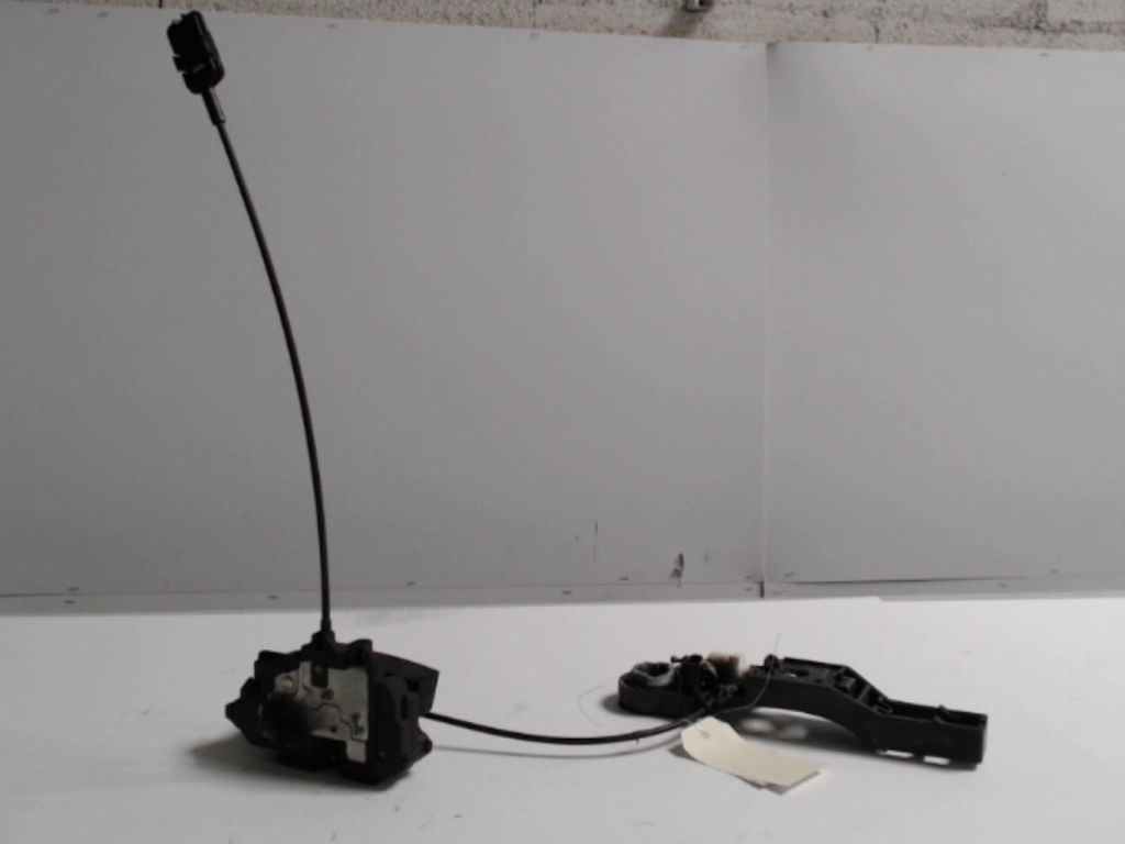 Serrure arriere droit RENAULT MODUS PHASE 1 Diesel - 1