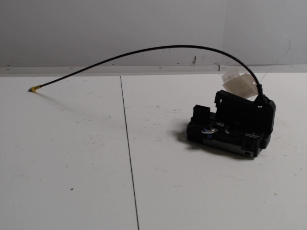 Serrure avant droit OPEL VIVARO 1 PHASE 2 Diesel - 1