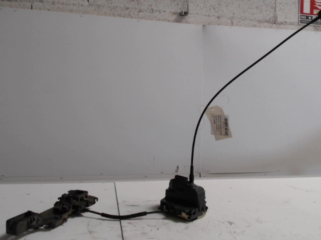 Serrure avant droit RENAULT SCENIC II PHASE 1  - 1