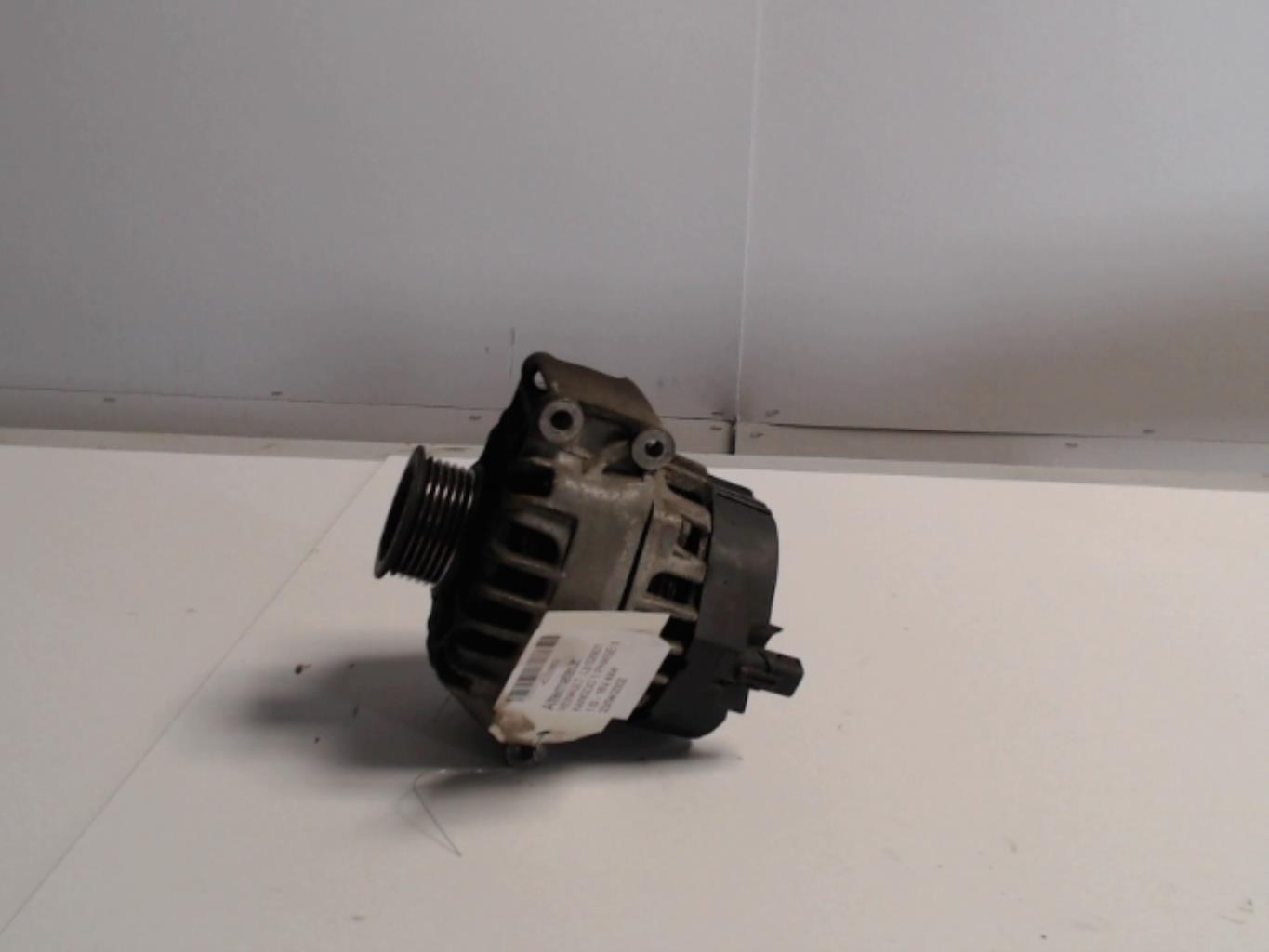 Alternateur RENAULT KANGOO 1 PHASE 1 Essence - 1