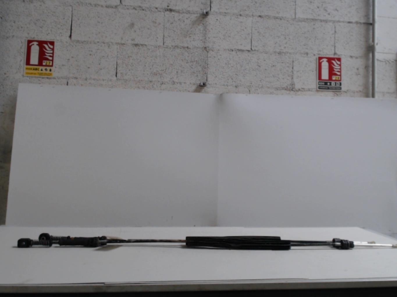 Cable levier de vitesses AUDI A3 2 PHASE 1 Diesel - 1