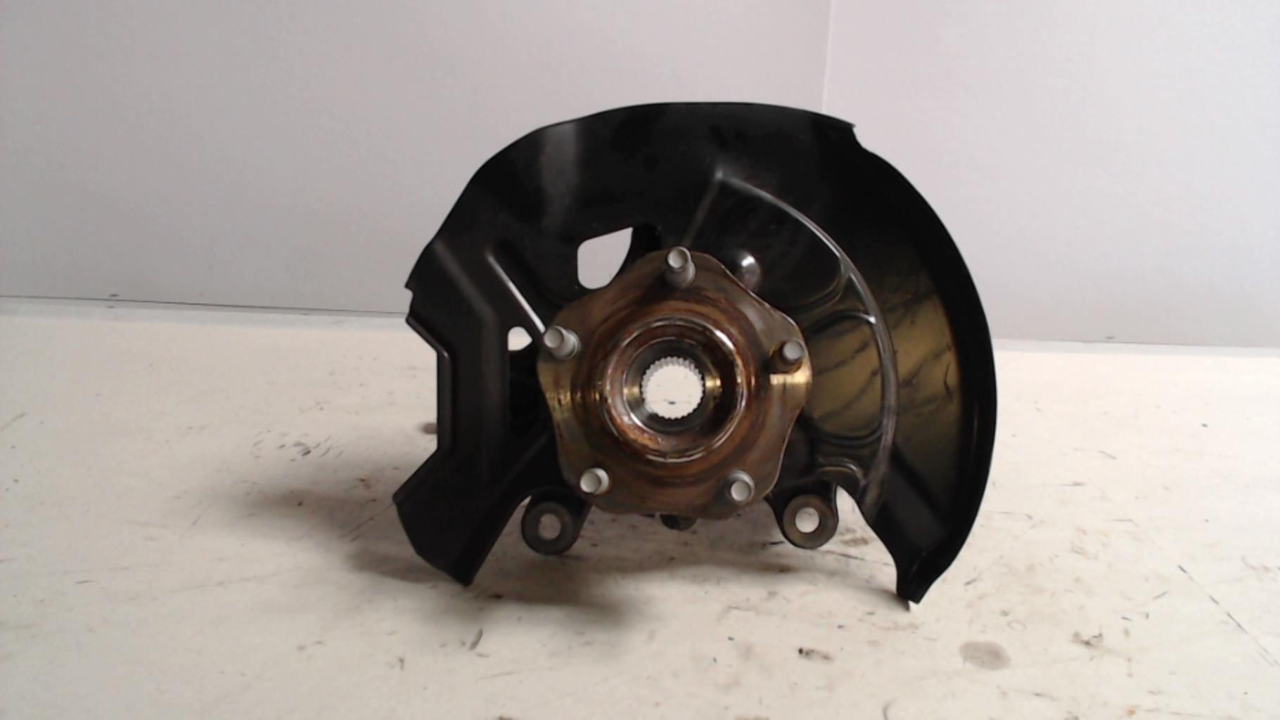 Fusee avant droit NISSAN X-TRAIL 3  - 1