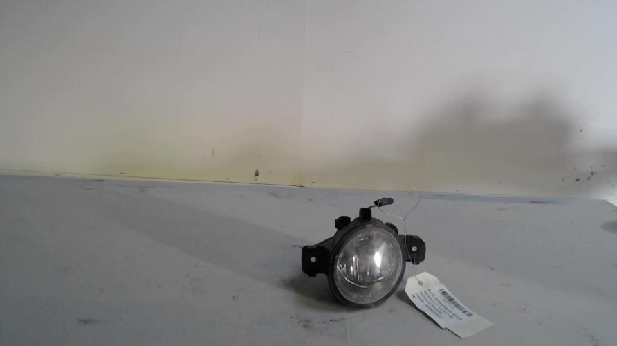 Anti brouillard droit...