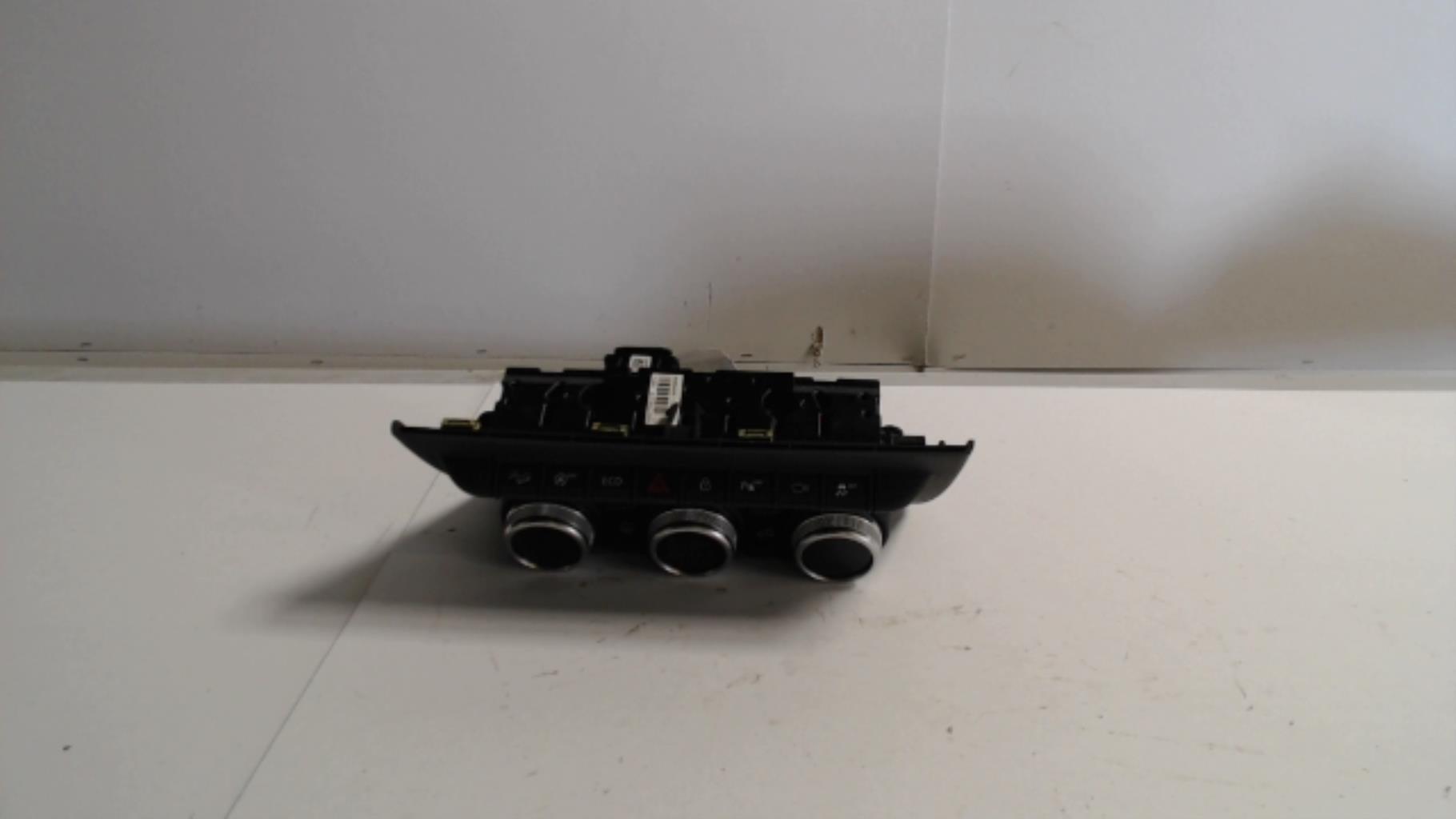 Commande chauffage DACIA DUSTER 2 Diesel - 1