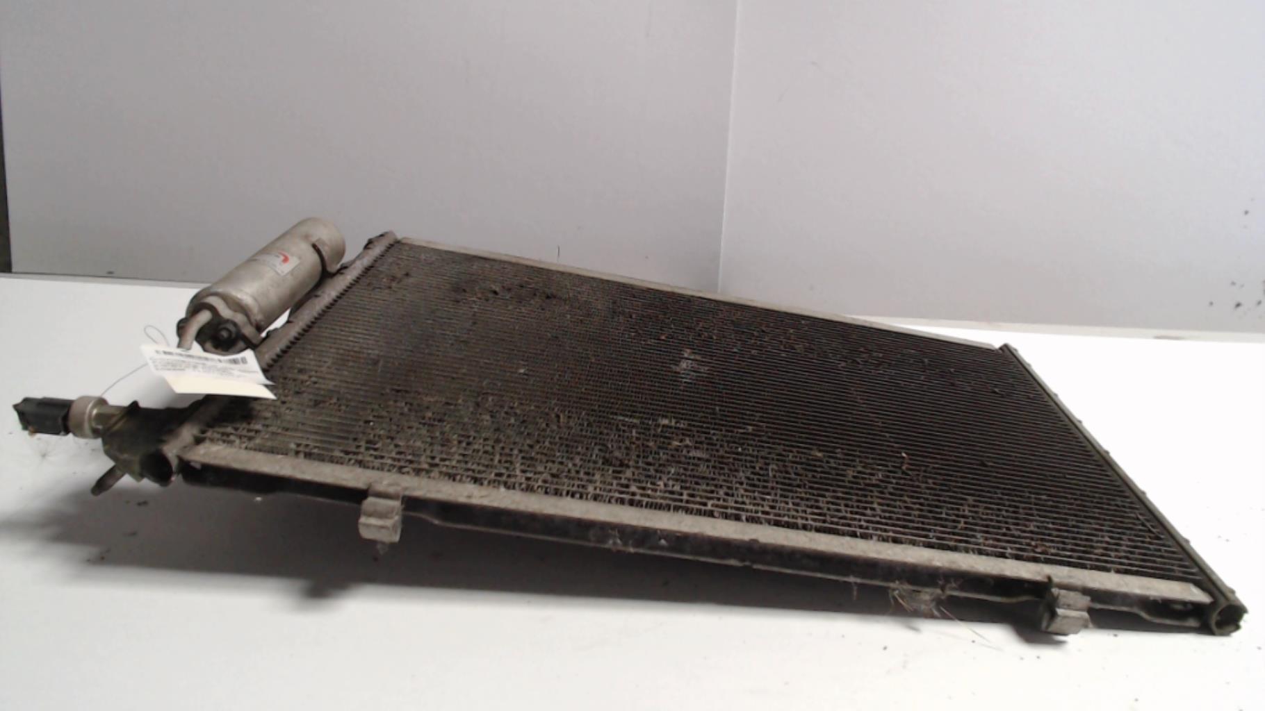 Condenseur de clim FORD FIESTA 6 PHASE 1 Diesel - 1