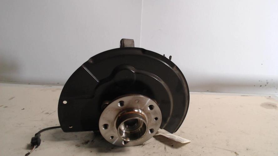 Fusee avant droit - RENAULT...