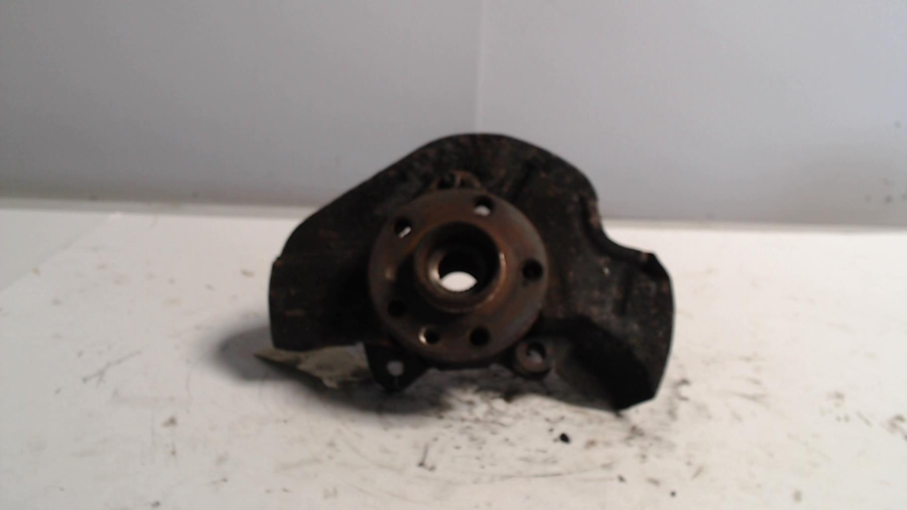 Fusee avant droit CITROEN C8 Diesel - 1