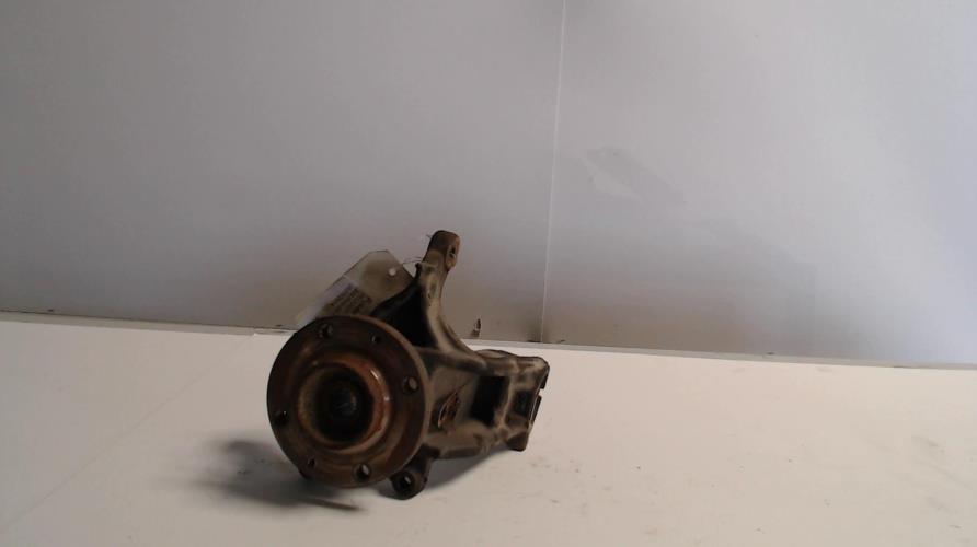 Fusee avant droit - PEUGEOT...