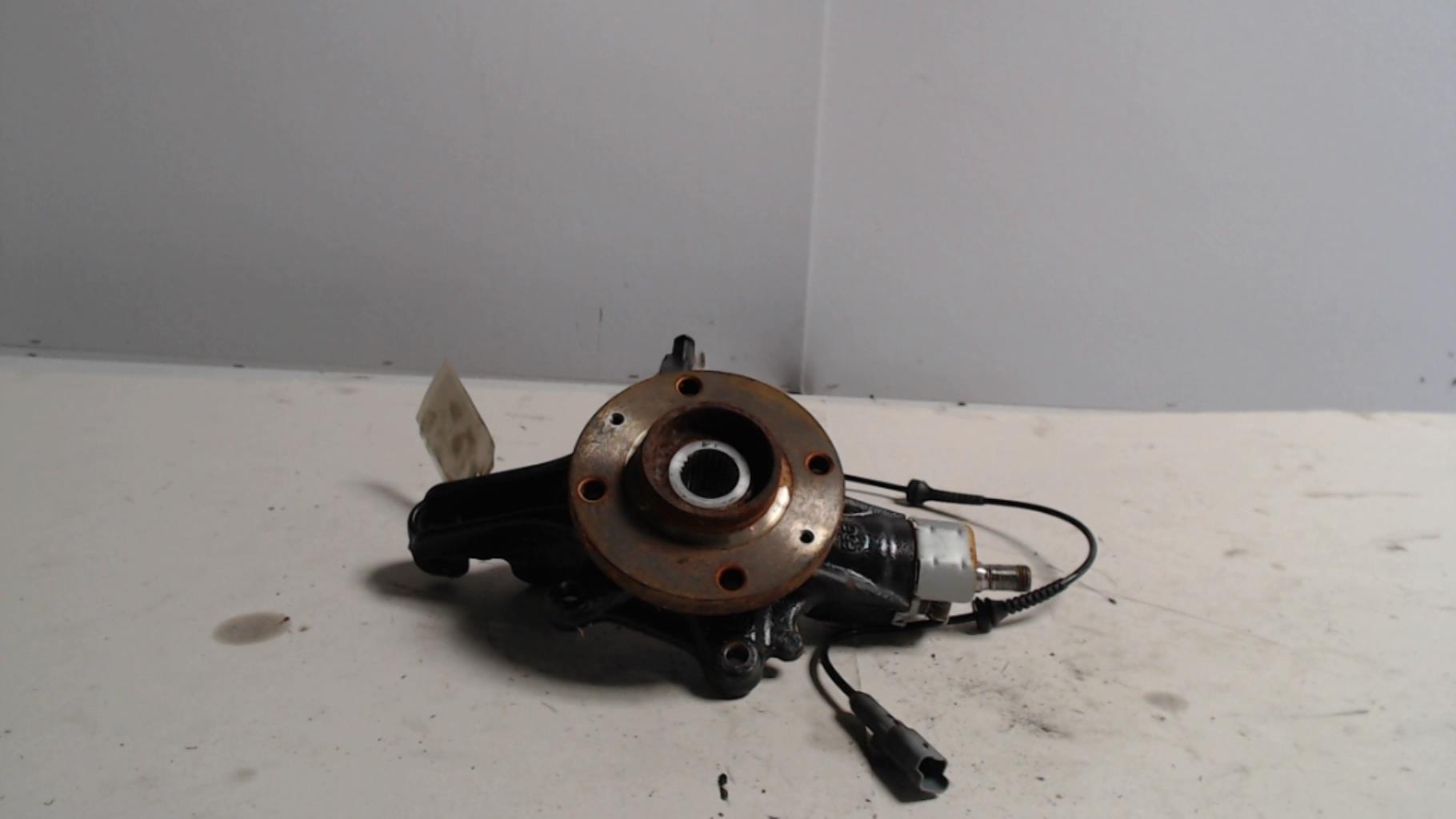 Fusee avant gauche PEUGEOT 308 1 SW PHASE 2 BREAK Diesel - 1
