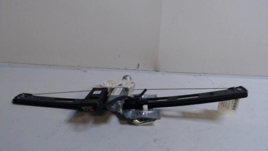 Leve vitre electrique avant...