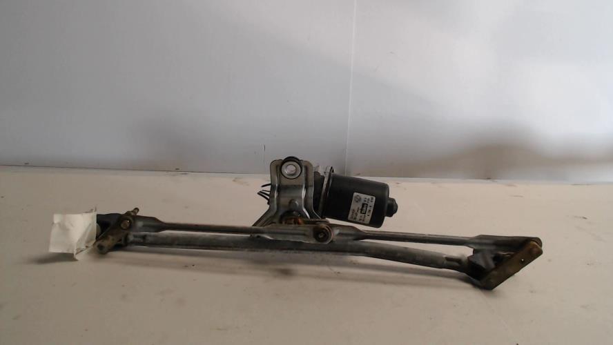 Moteur essuie glace avant -...