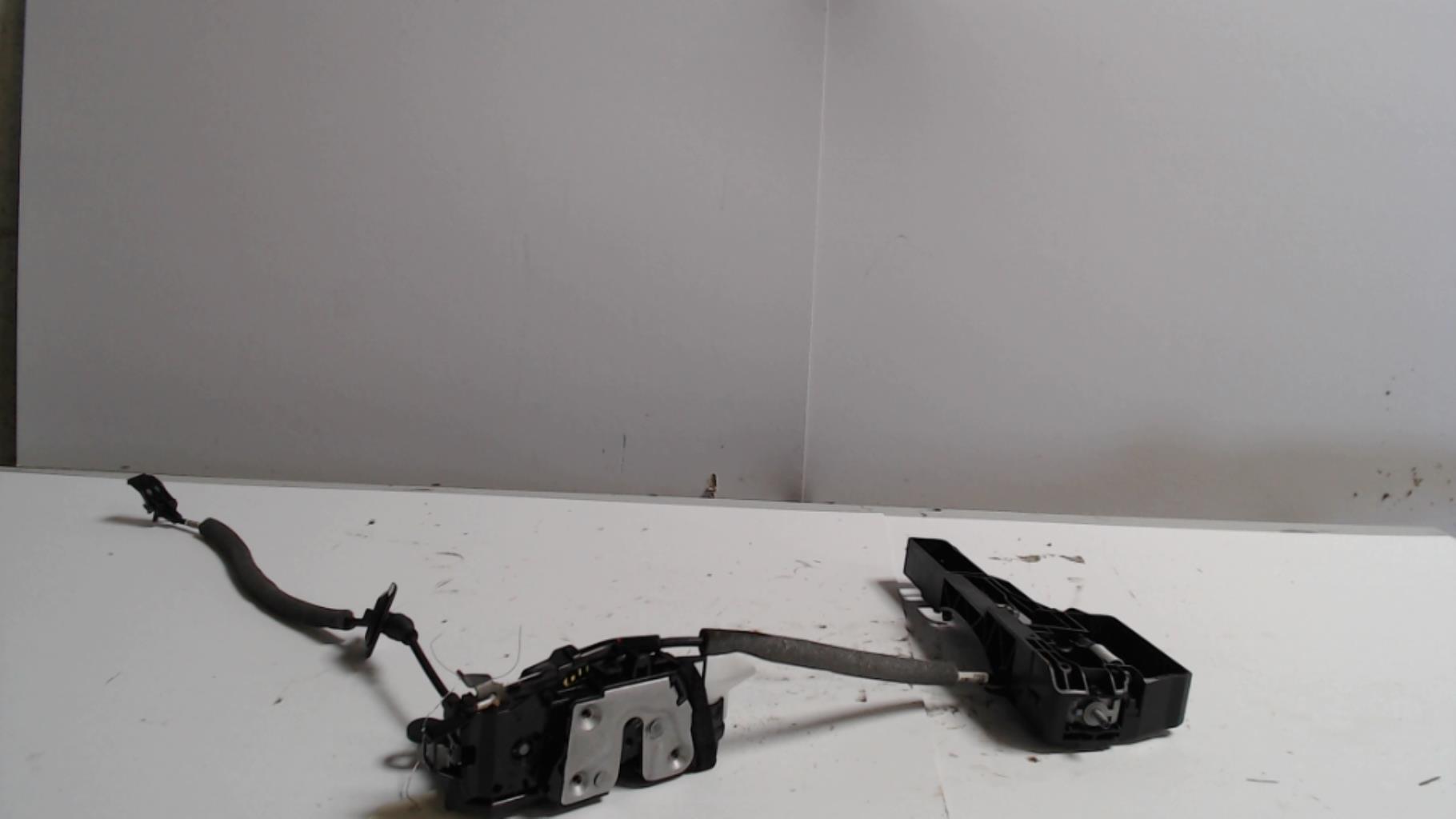 Serrure avant gauche RENAULT CLIO 5  - 1