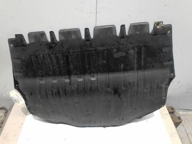 Cache sous moteur -...