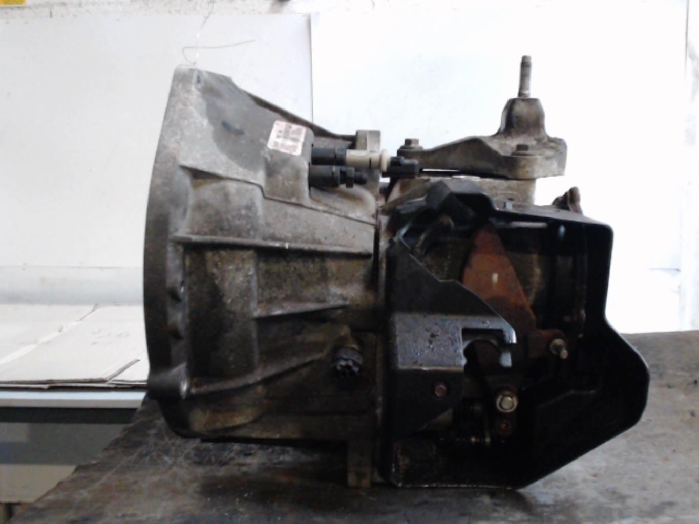 Boite de vitesses FORD FIESTA 5 PHASE 1 Diesel - 1