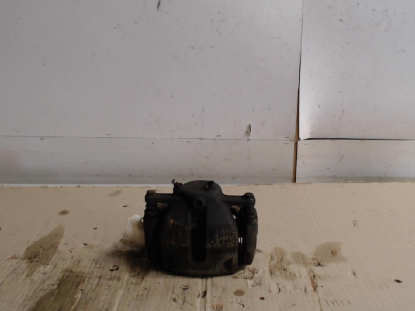 Etrier avant droit (freinage) RENAULT KANGOO 2 PHASE 1  - 1