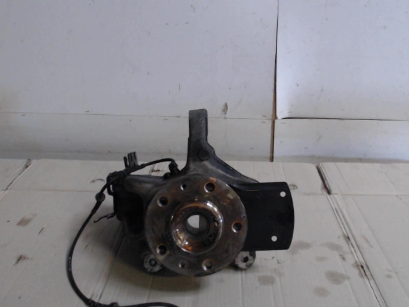 Fusee avant droit RENAULT ESPACE 5 Diesel - 1