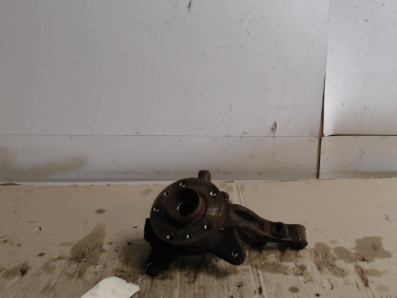 Fusee avant droit RENAULT KANGOO 2 PHASE 1  - 1