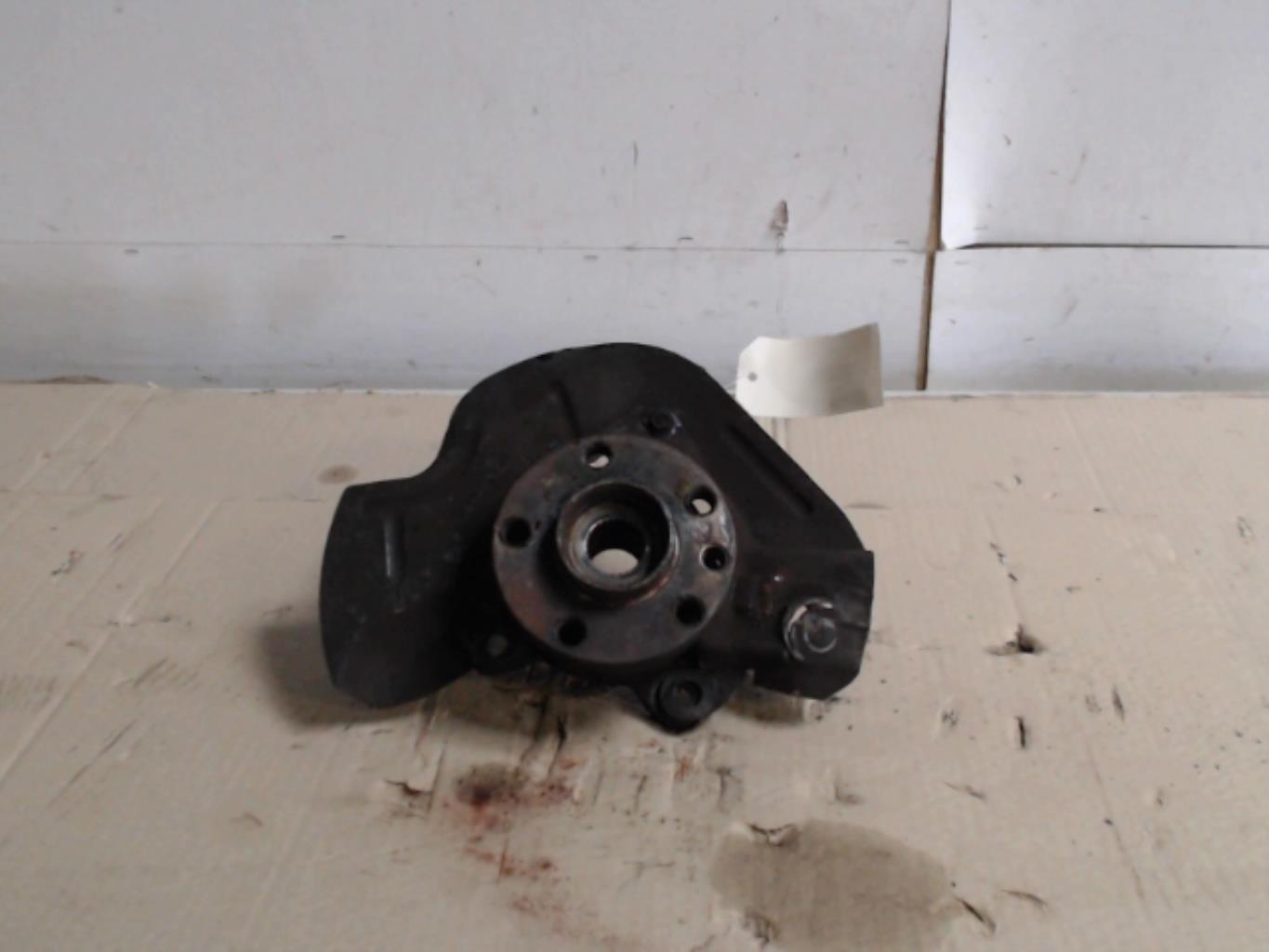 Fusee avant gauche CITROEN C8  - 1