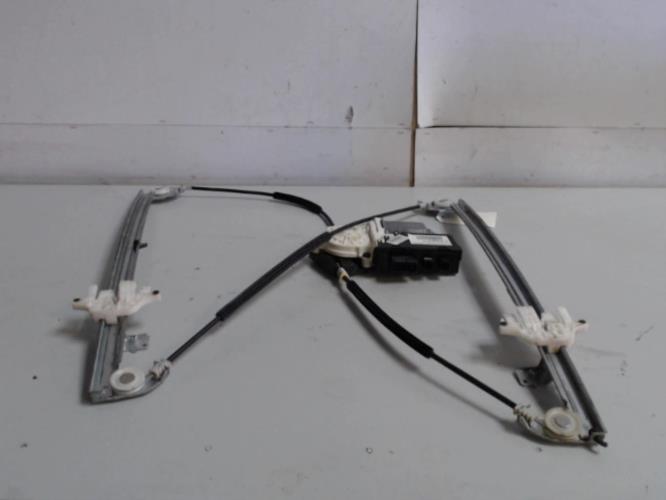 Leve vitre electrique avant...