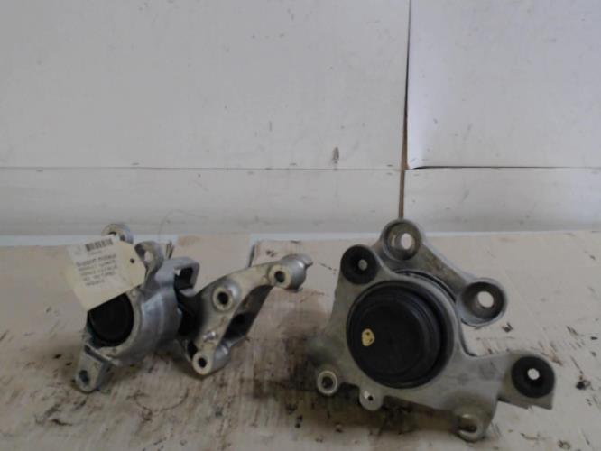 Support moteur - RENAULT...