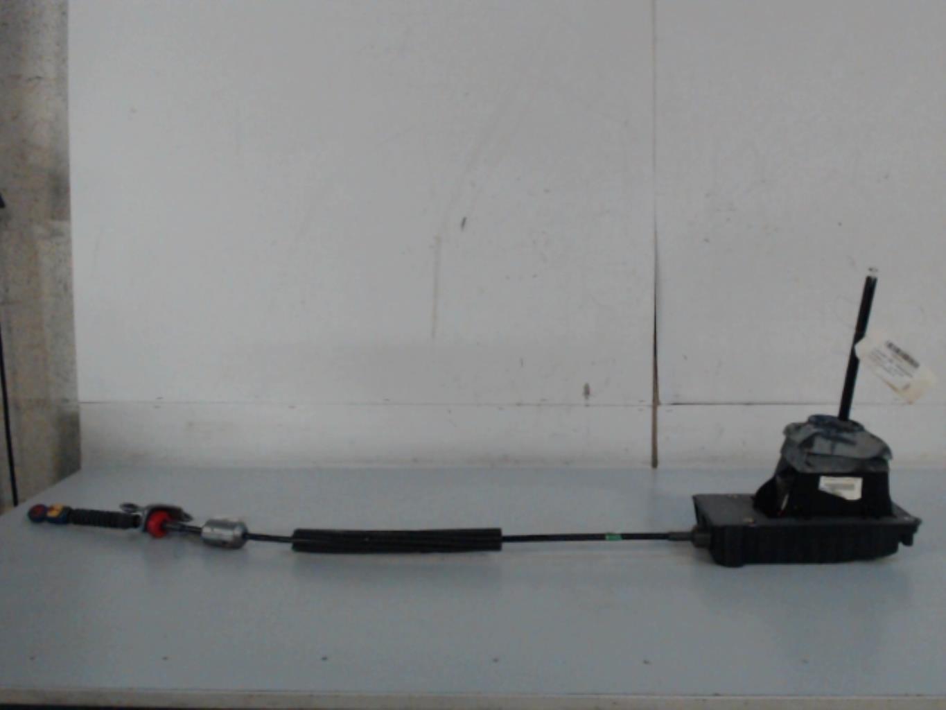 Levier de vitesses RENAULT CLIO 3 PHASE 2  - 1