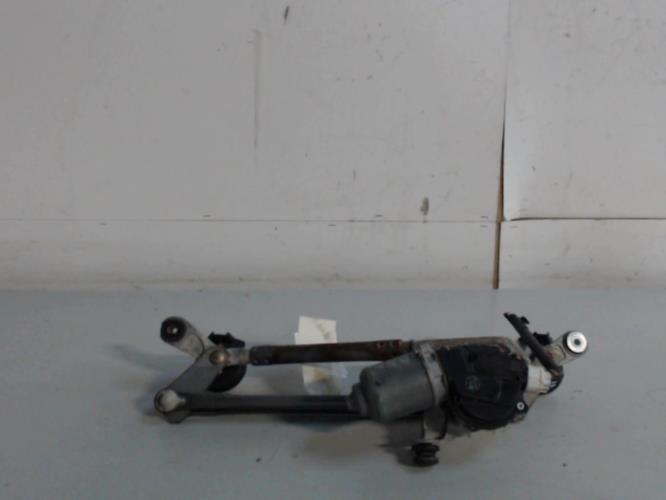 Moteur essuie glace avant -...