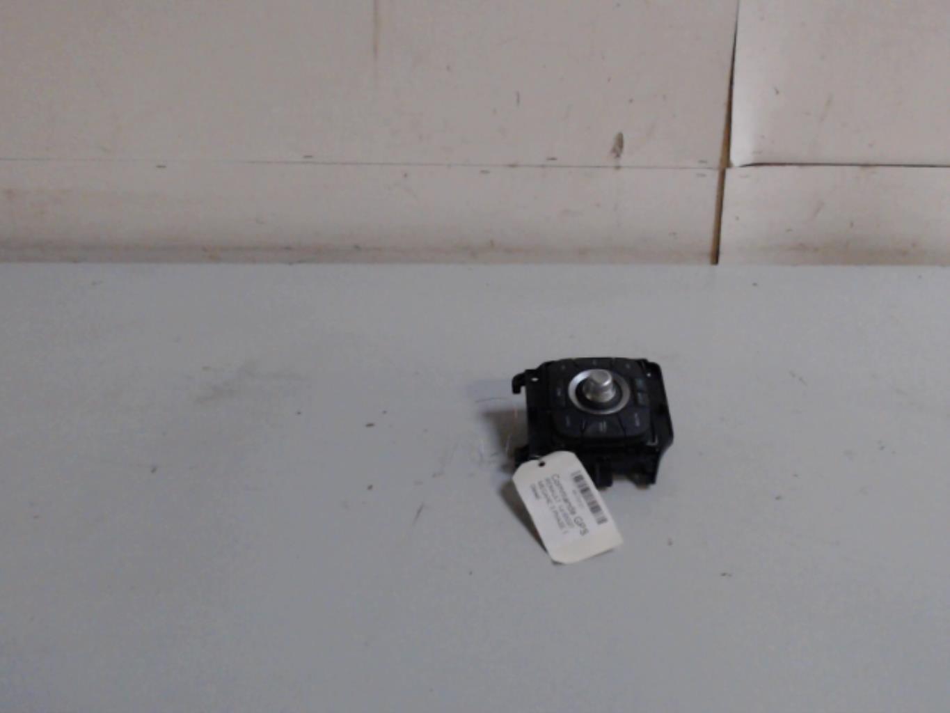 Commande GPS RENAULT MEGANE 3 PHASE 1 Diesel - 1