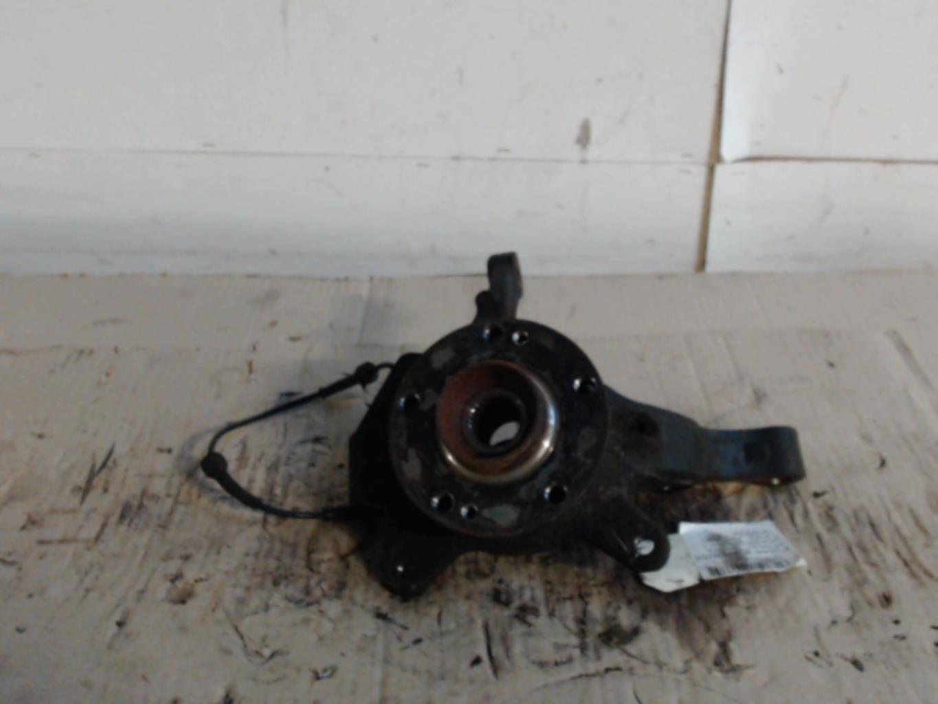 Fusee avant droit RENAULT LAGUNA 2 PHASE 1  - 1