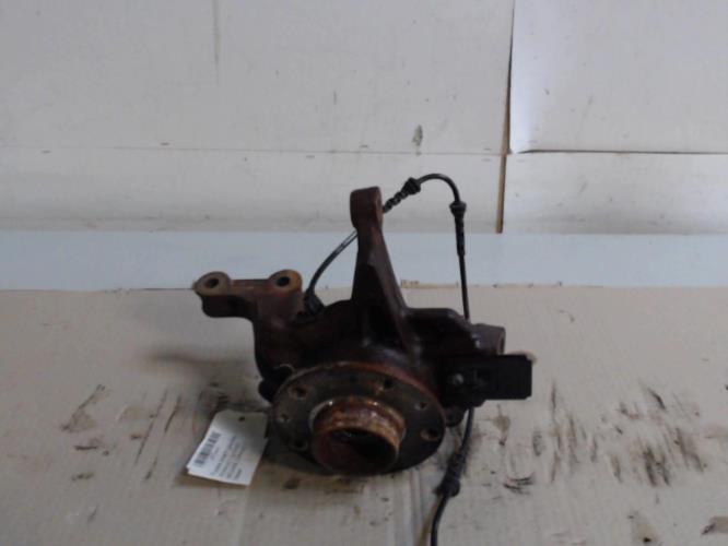 Fusee avant gauche -...