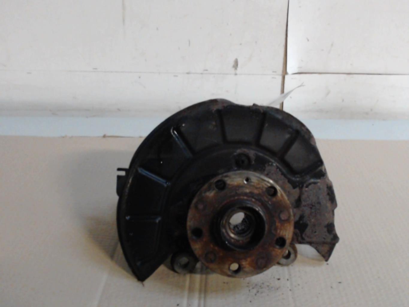 Fusee avant gauche SEAT LEON 2 PHASE 1 Diesel - 1