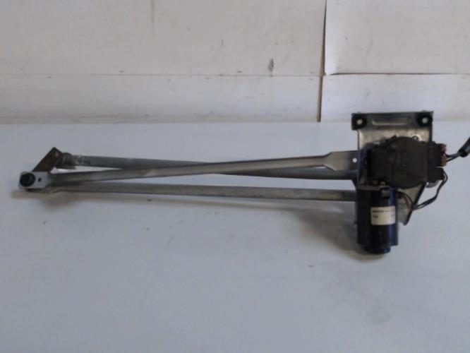 Moteur essuie glace avant -...