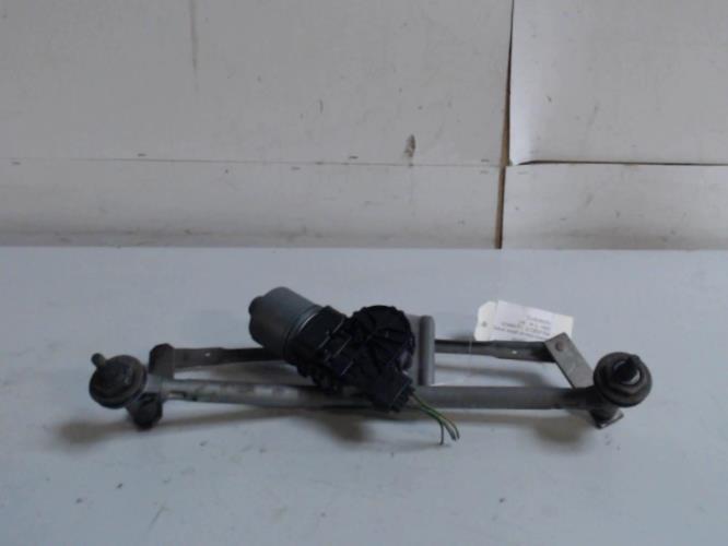 Moteur essuie glace avant -...