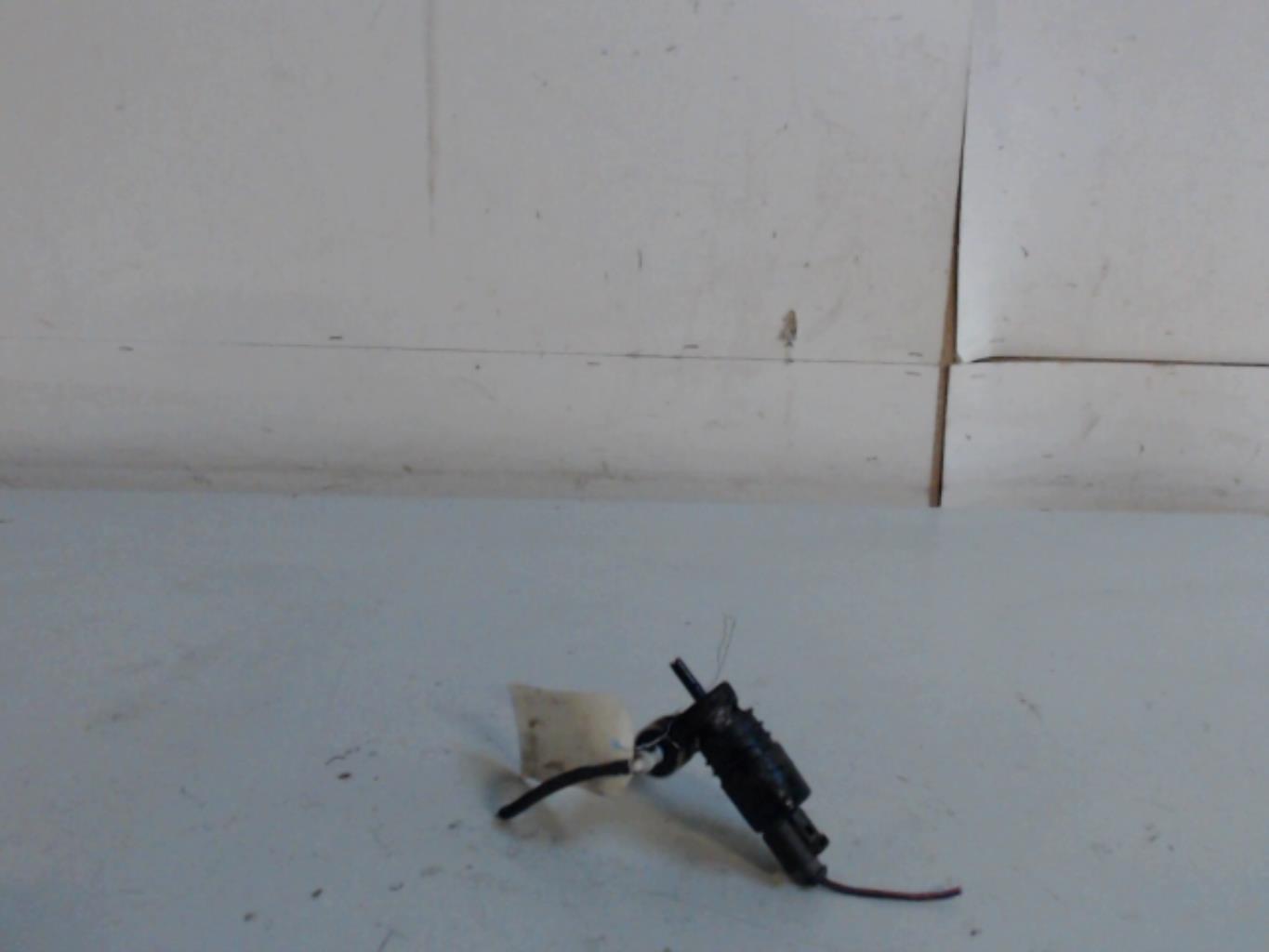 Pompe lave glace avant SEAT IBIZA 3 PHASE 2 Diesel - 1