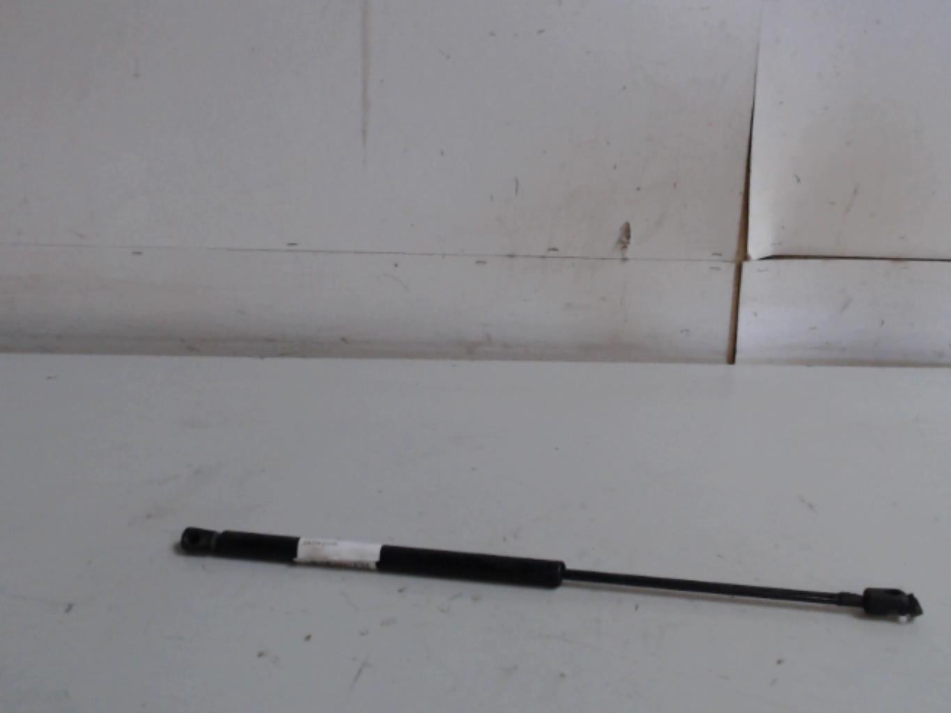 Verin de coffre droit OPEL ZAFIRA B PHASE 1 Diesel - 1